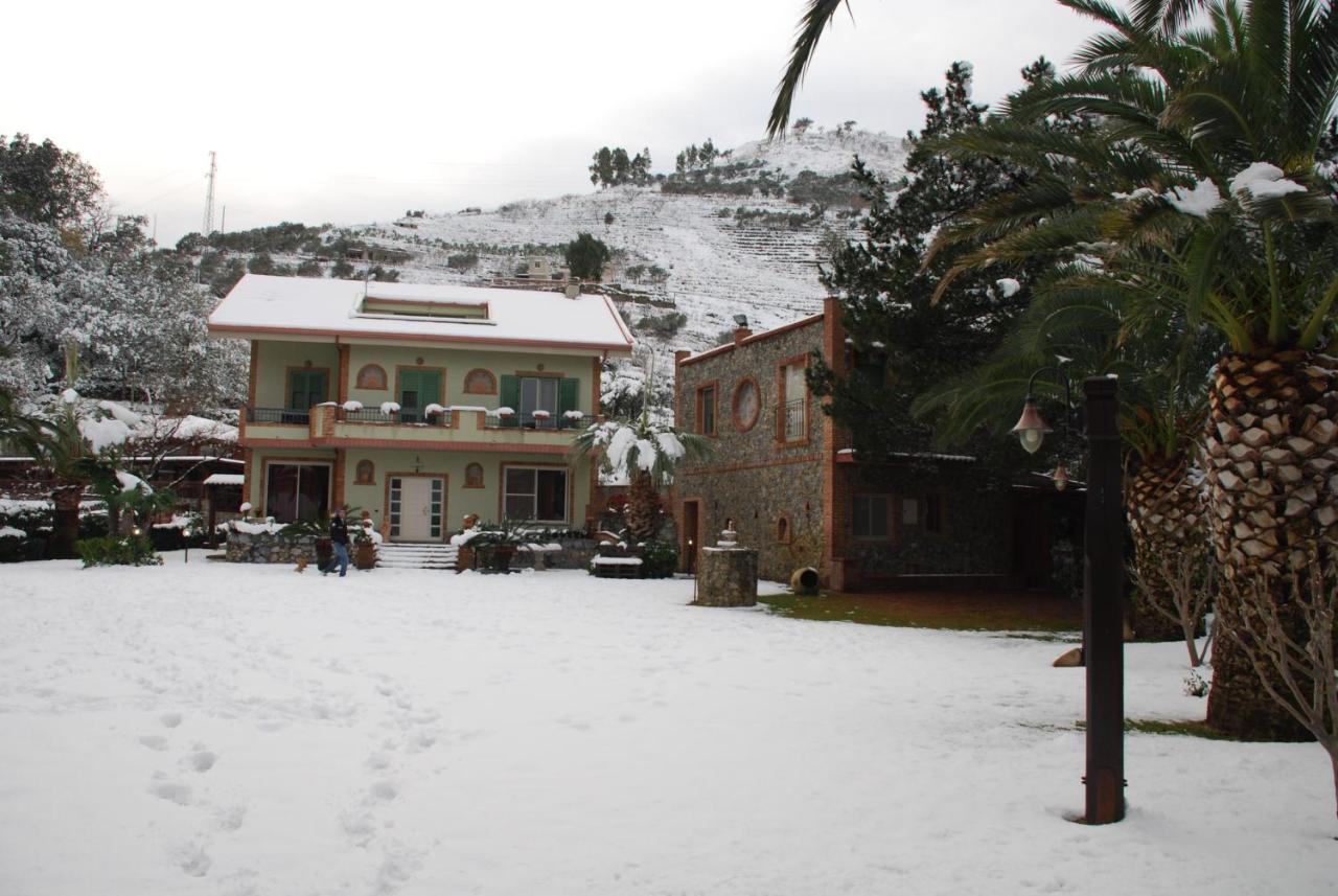 B&B Villa Alba メッシーナ エクステリア 写真